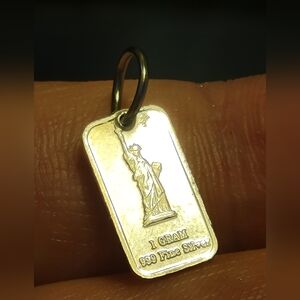 .999 Fine Pure Silver Liberty Pendant / Charm > 1.10g - 8x15mm